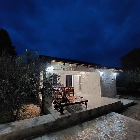 Apartmani Morovi Dvori Drage Dış mekan fotoğraf